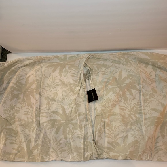 Reversible Tommy Bahama King Bonny Cove Set - Picture 12 of 12